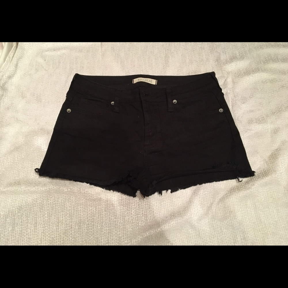 Shorts - Picture 1 of 4